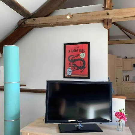 2pas2meuse Apartment