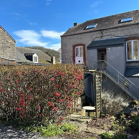 Apartment 2pas2meuse