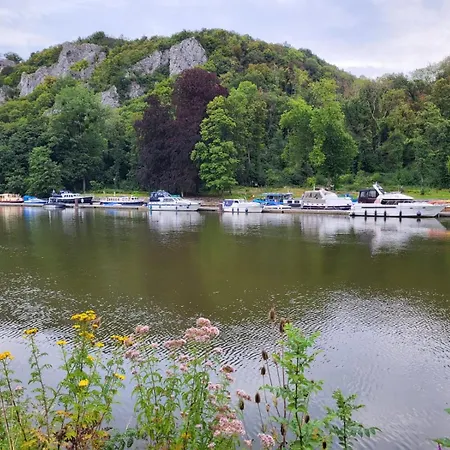 아파트 2pas2meuse Waulsort